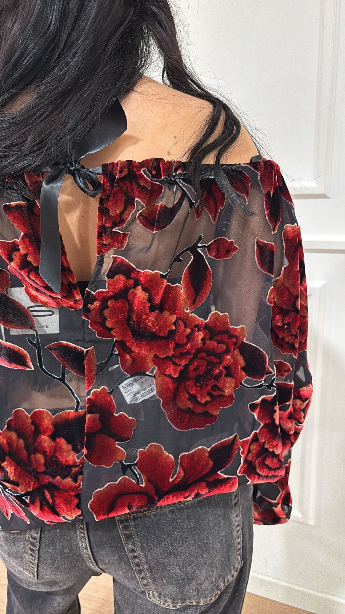 Blusa scollo a barca Le Streghe A25DL109