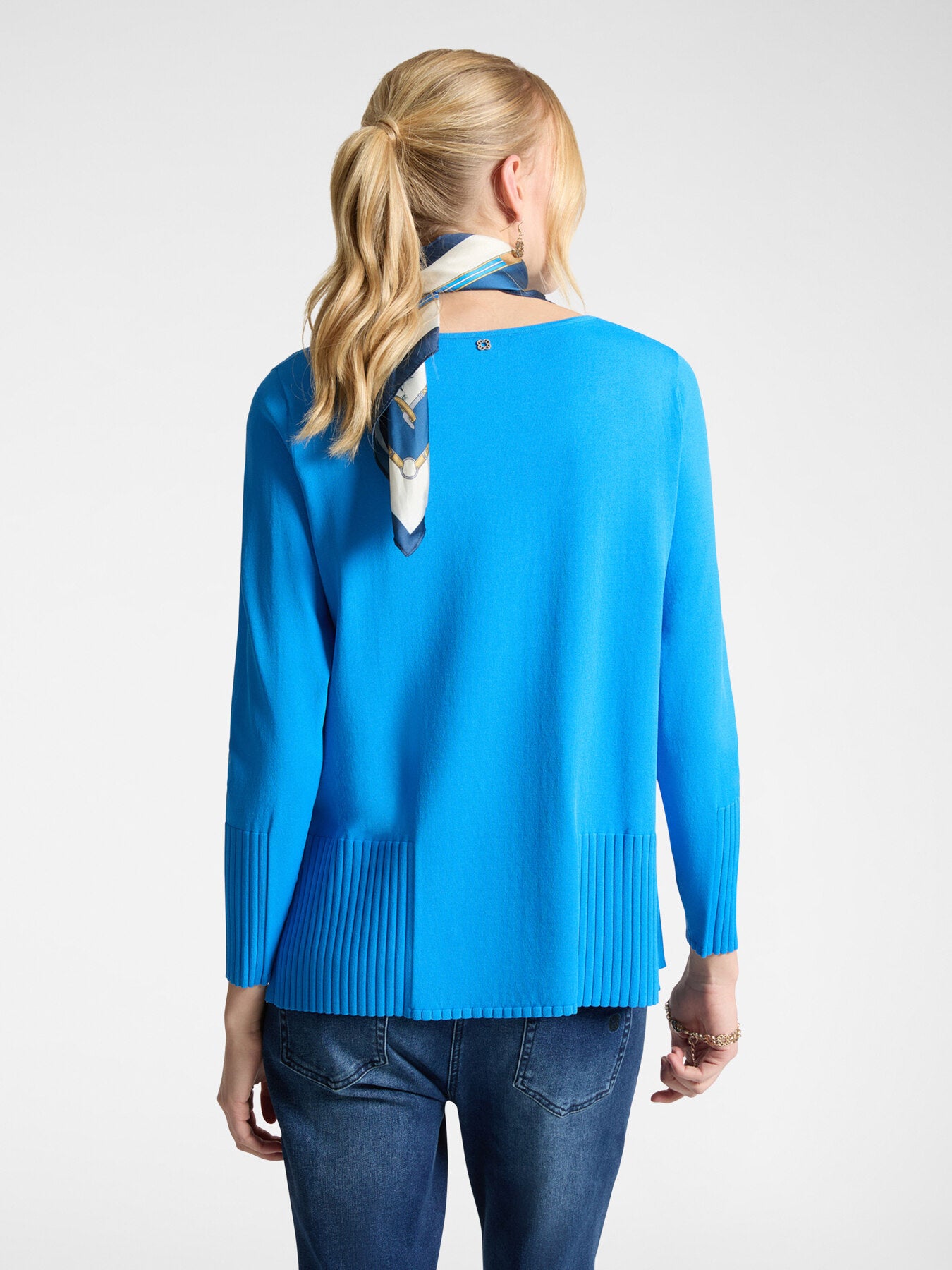 Maglia con dettagli a coste M298 Elena Mirò celeste