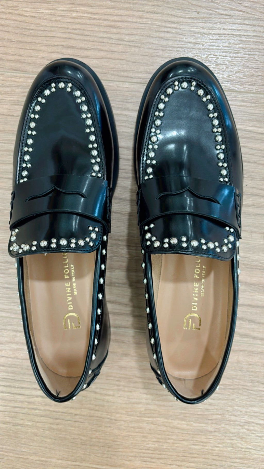 Mocassino borchie Divine Follie 8048 nero