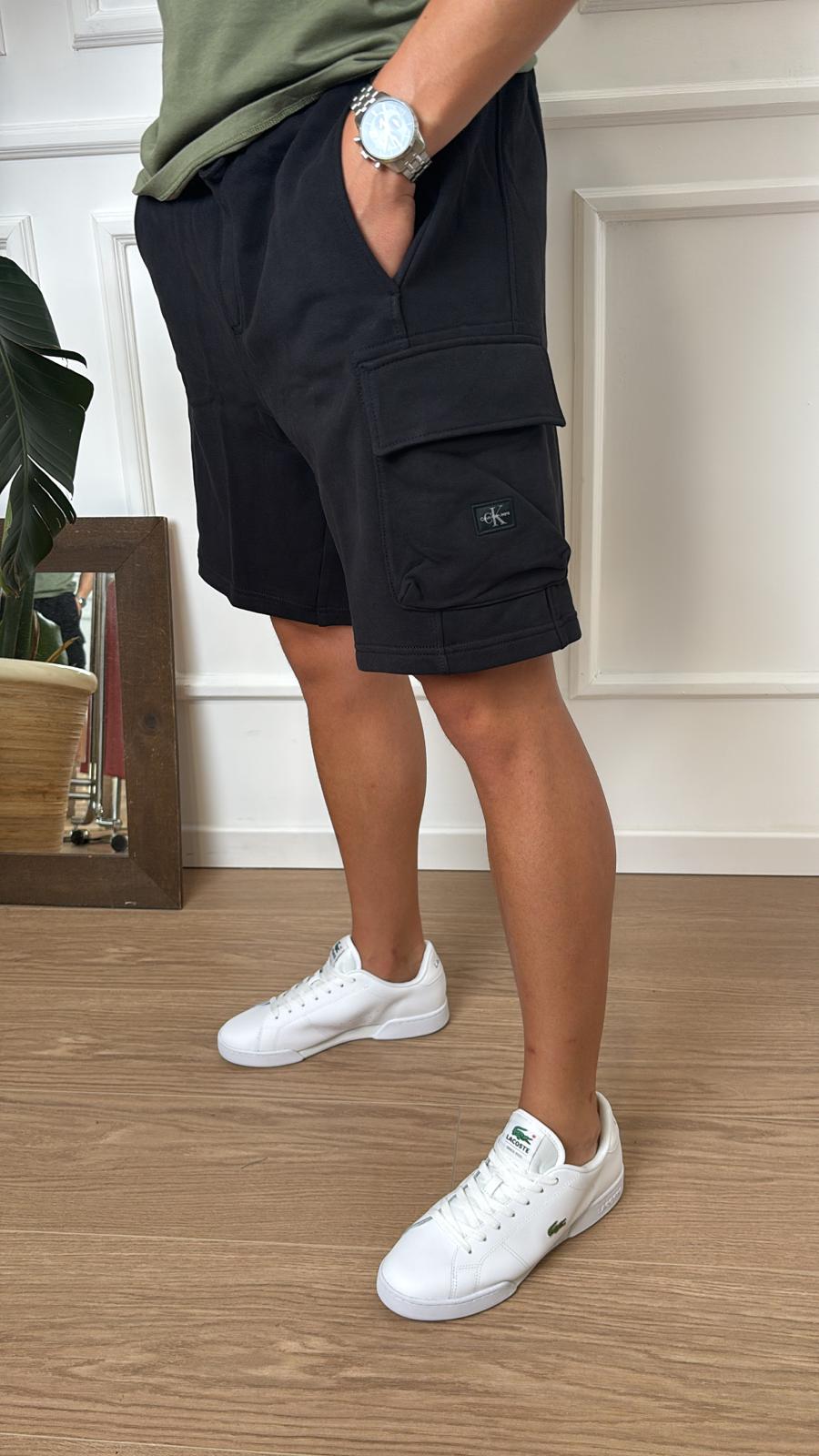 Bermuda cargo in felpa Calvin Klein J30J327284 BEH