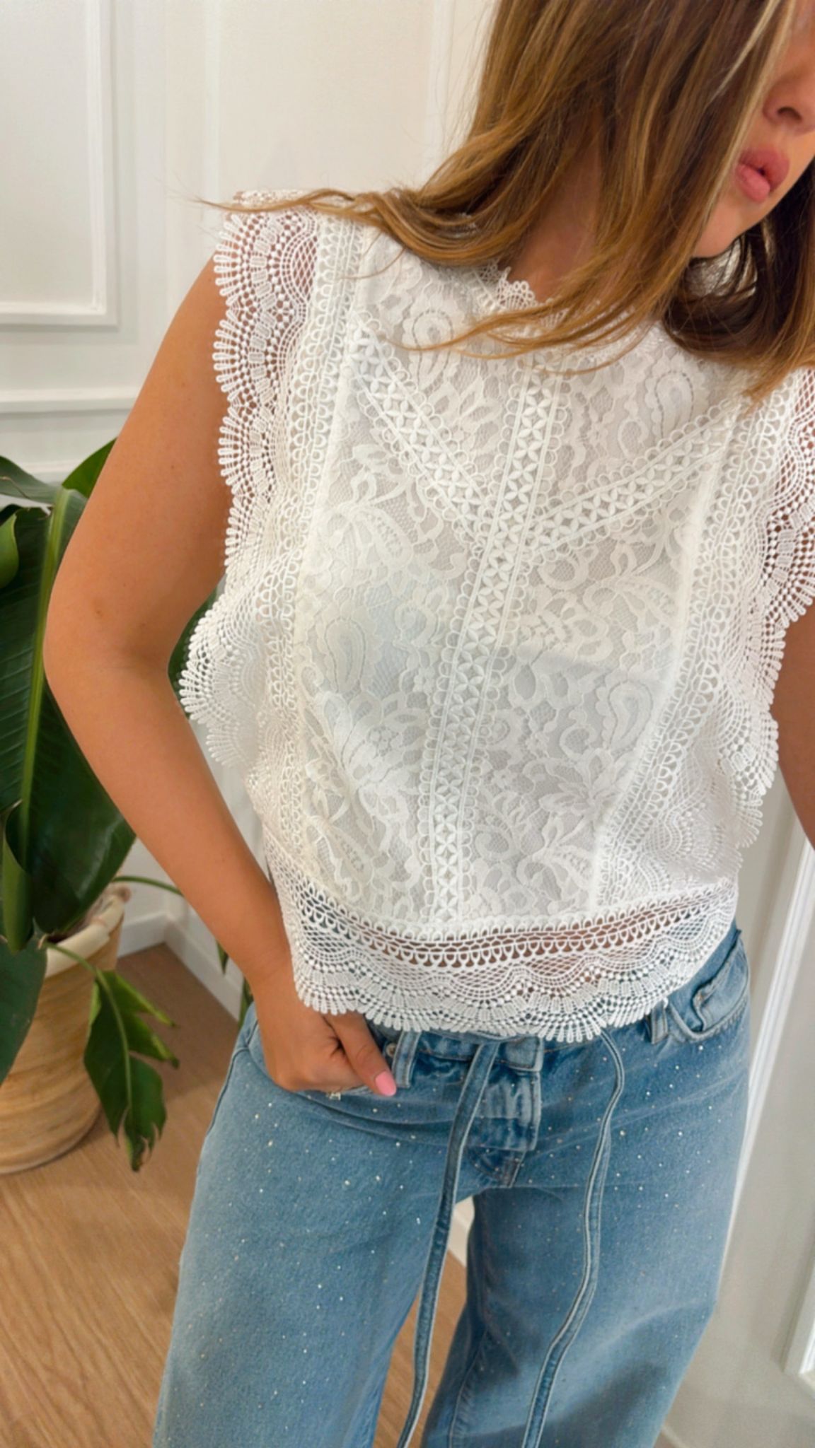 Top Karol in pizzo Only 83914 bianca