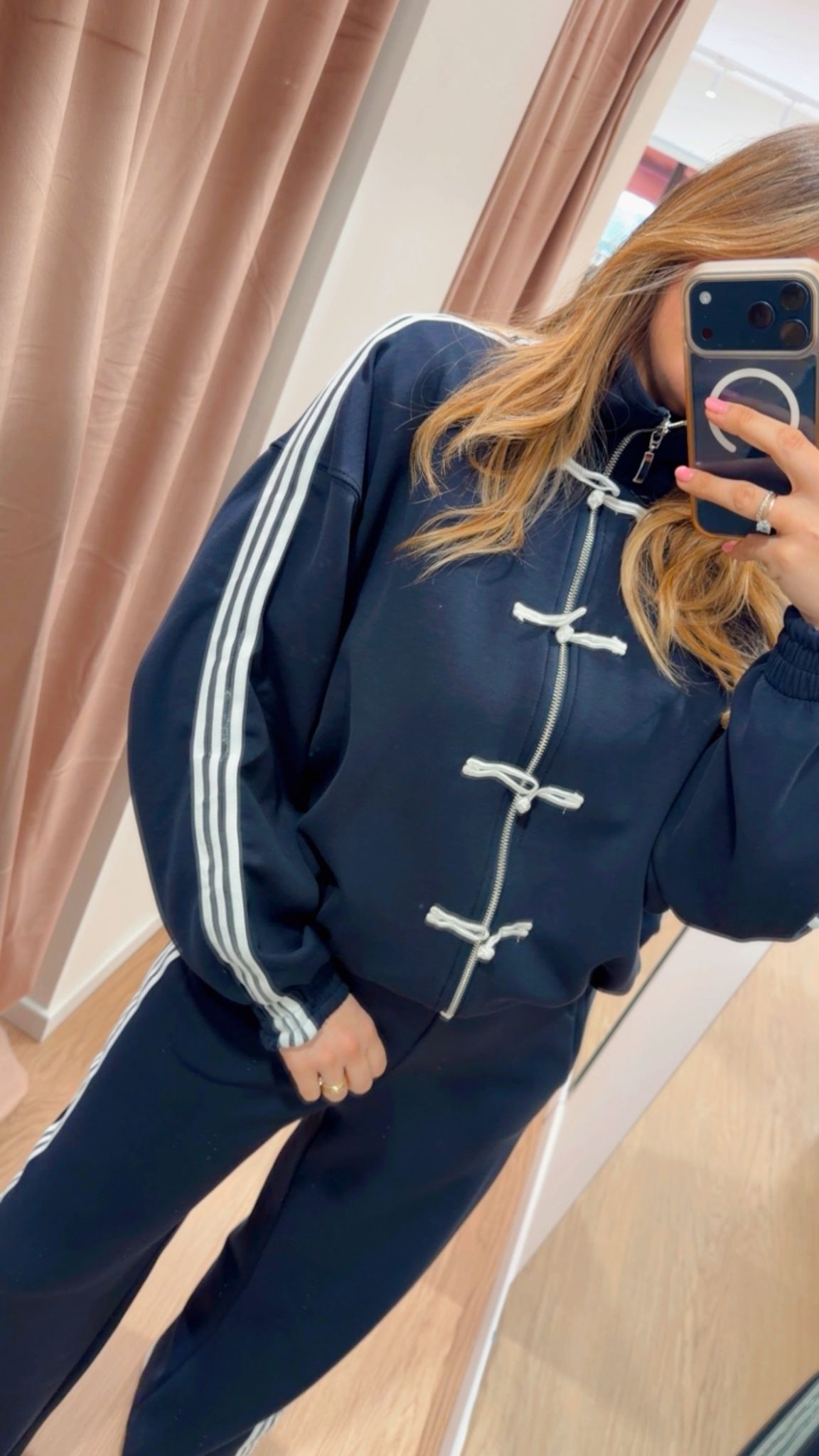 Pantalone stile adidas 26P3995 Tensione In