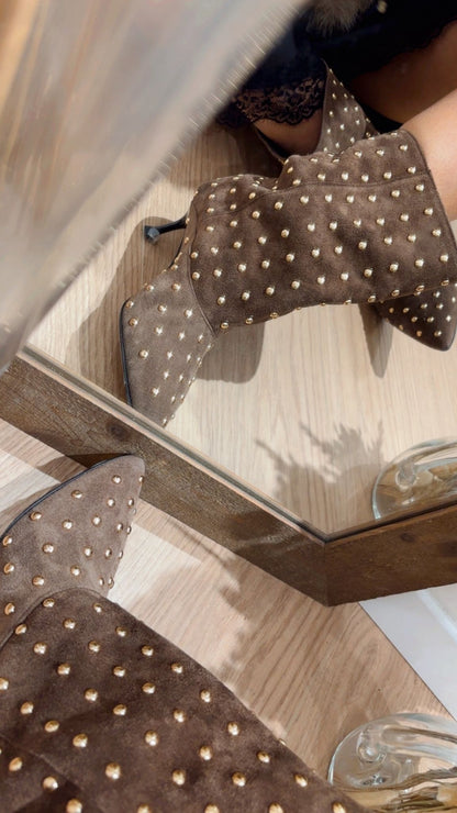 Tronchetto in crosta con borchie Divine Follie moro