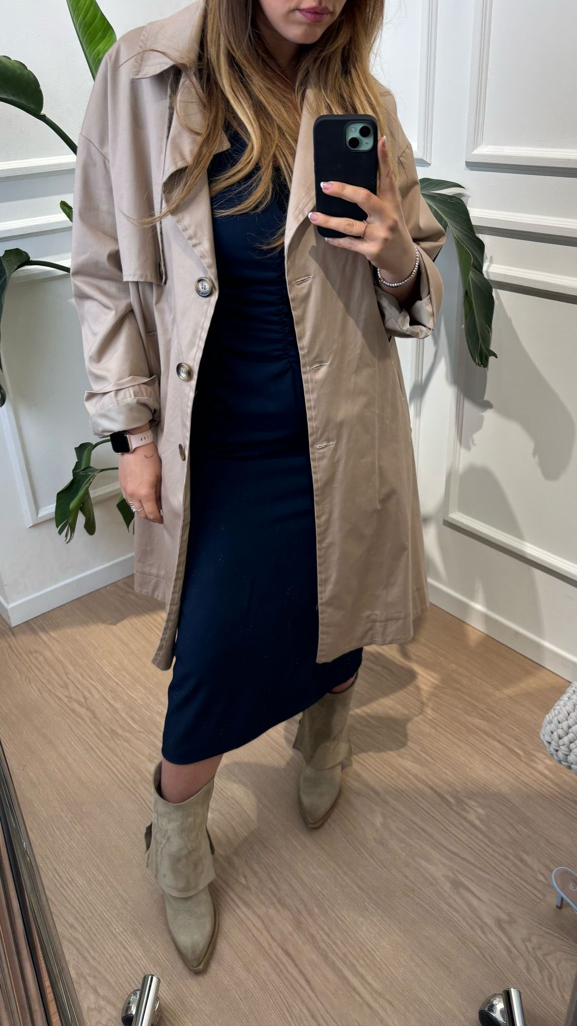 Trench over Le streghe DL602 camel