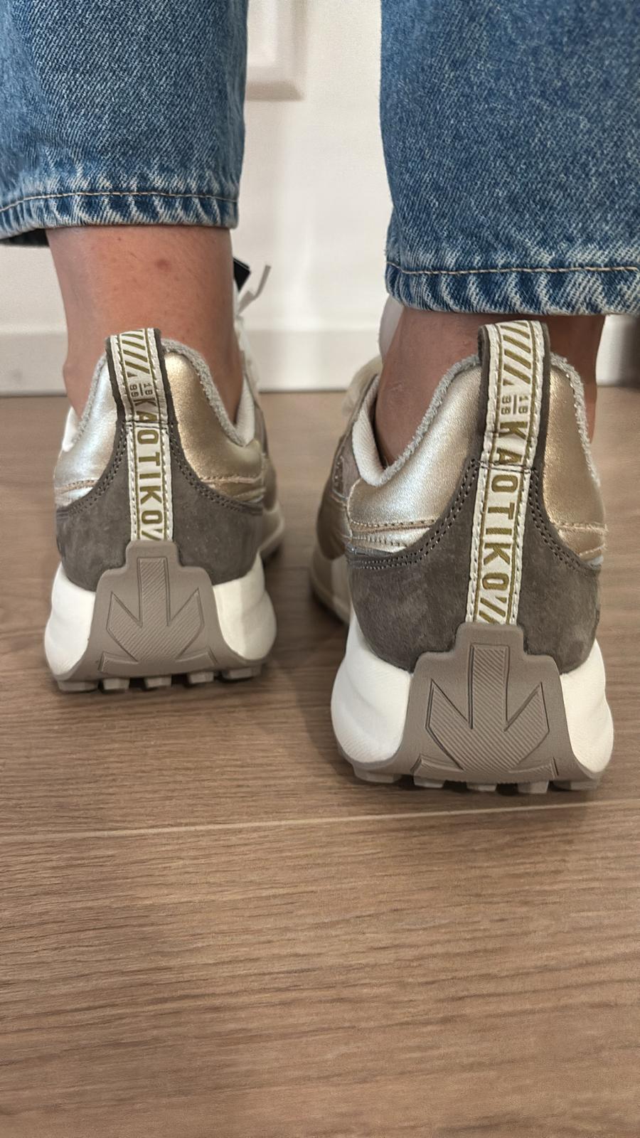 Sneakers Detroit glam AR002 06 2700 Kaotiko