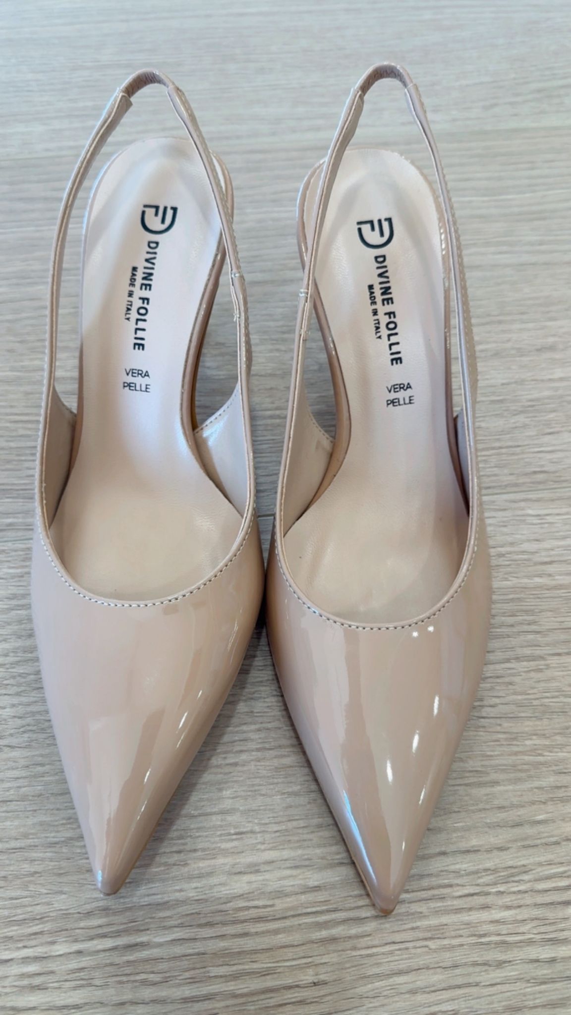 Decolòete slingback vernice Divine Follie 52P7061