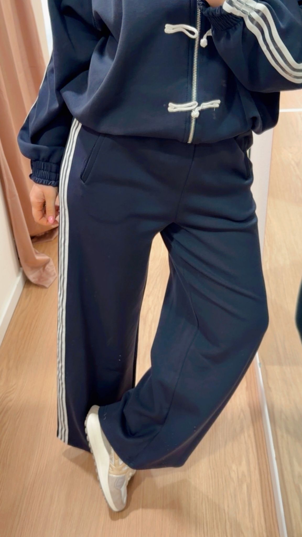 Pantalone stile adidas 26P3995 Tensione In