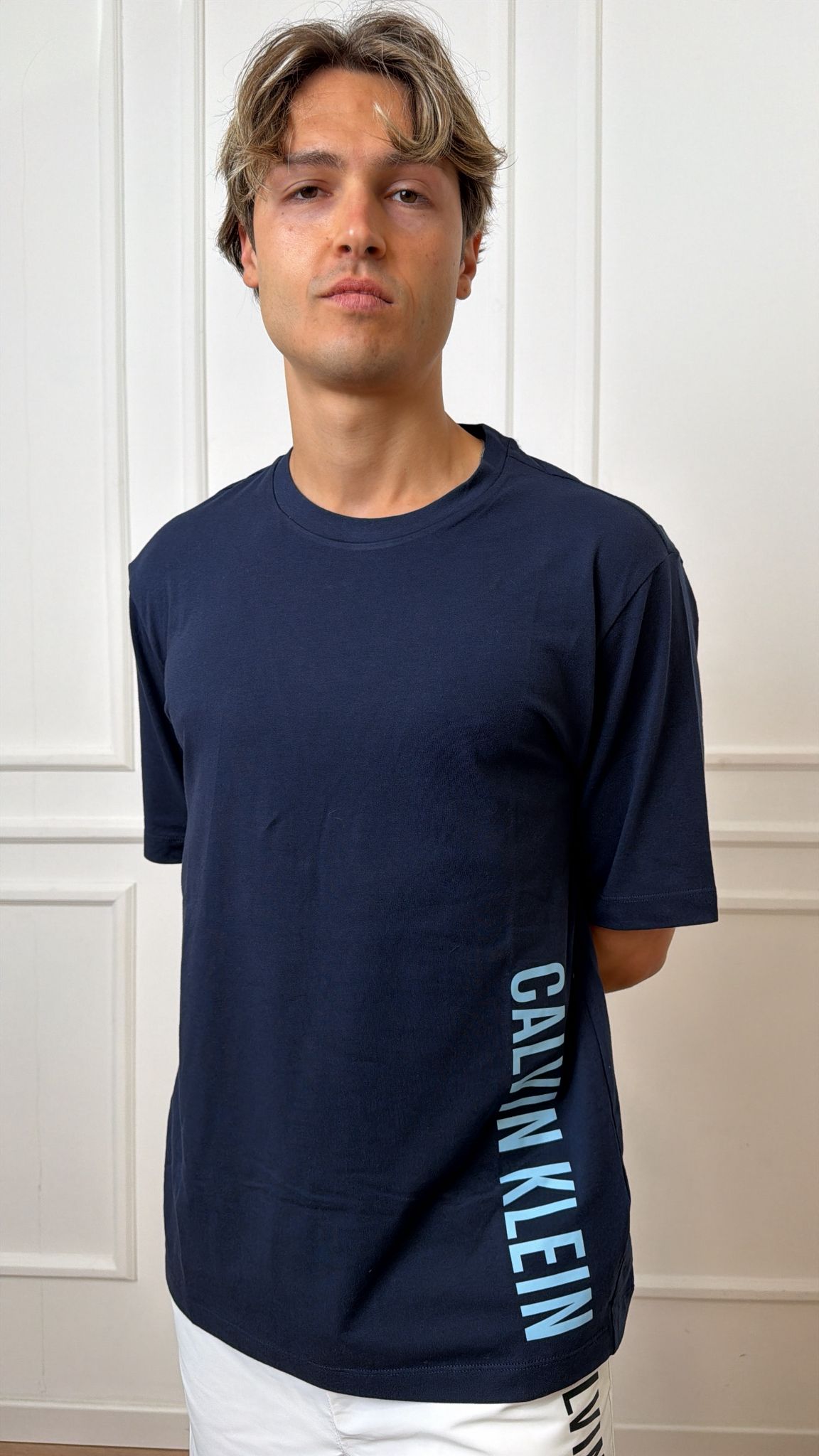 T-shirt scritta Calvin Klein LV00NM3019