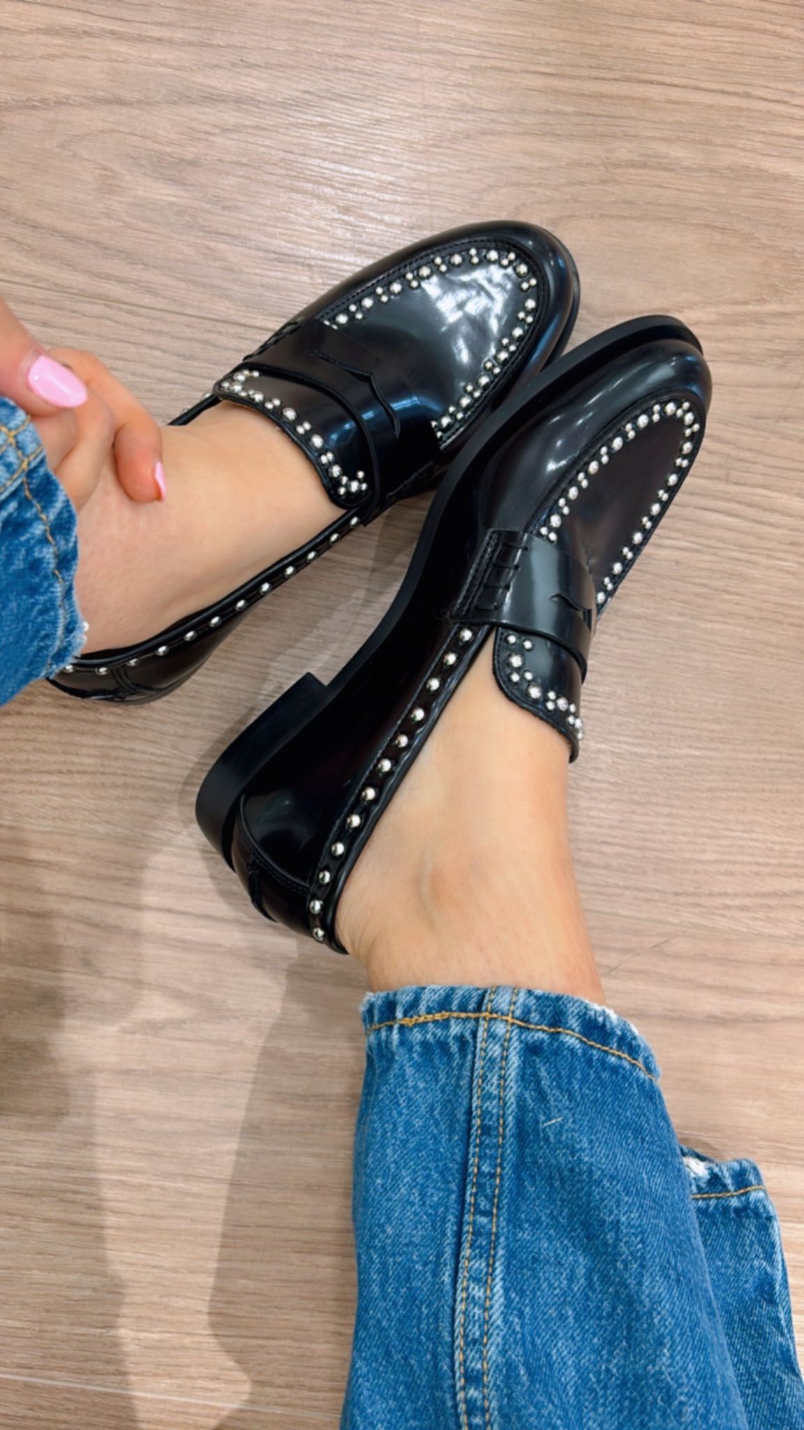 Mocassino borchie Divine Follie 8048 nero