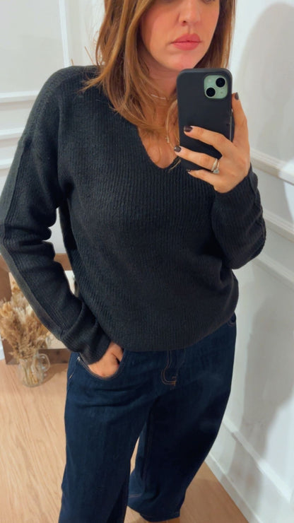 Pull a V Camilla Only Nero