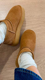 Stivaletti pelo platform Divine Follie 3547 Camel