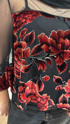 Blusa scollo a ciambella Le Streghe A25DL110