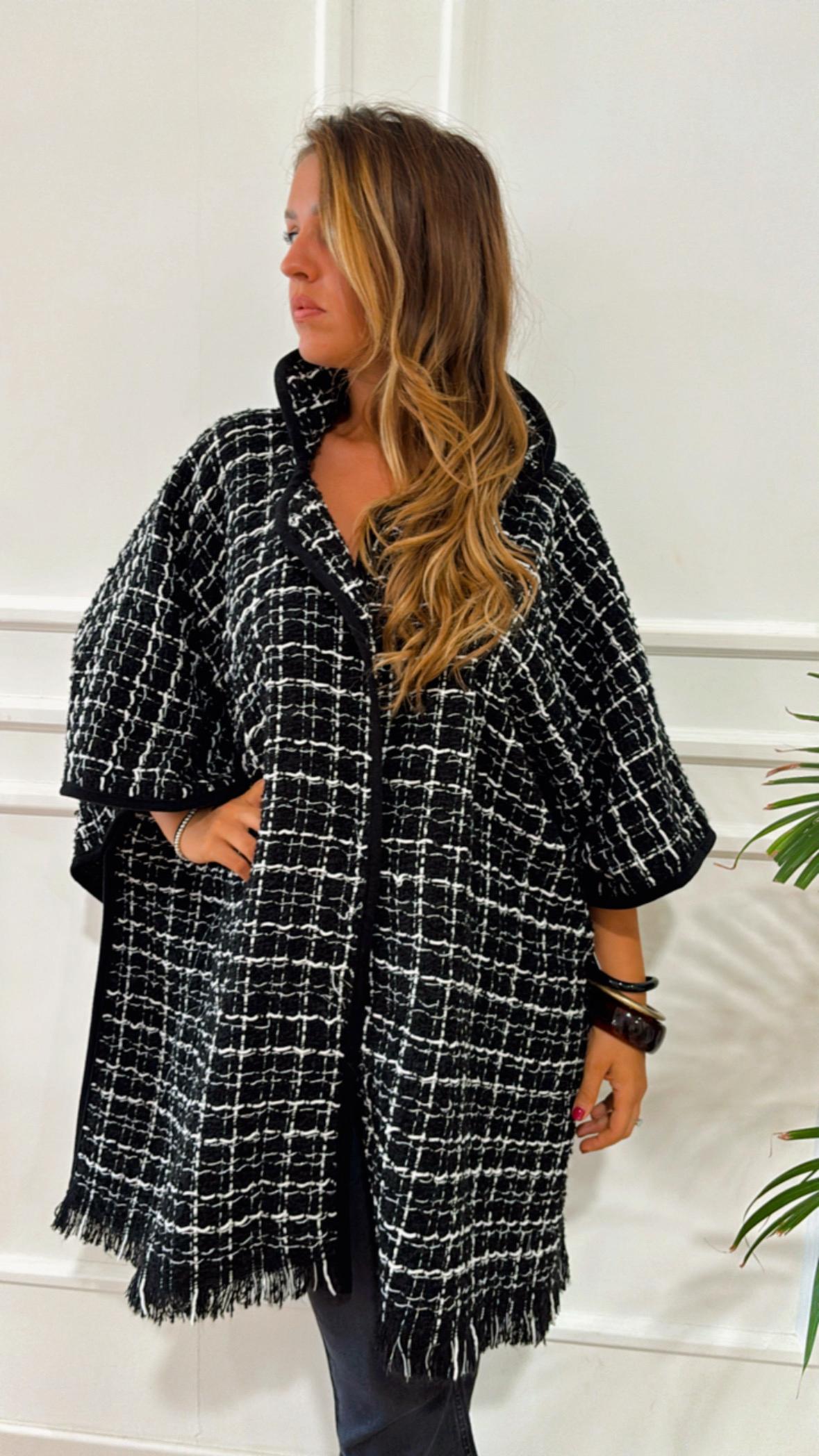 Poncho Emme Marella Kirie 001
