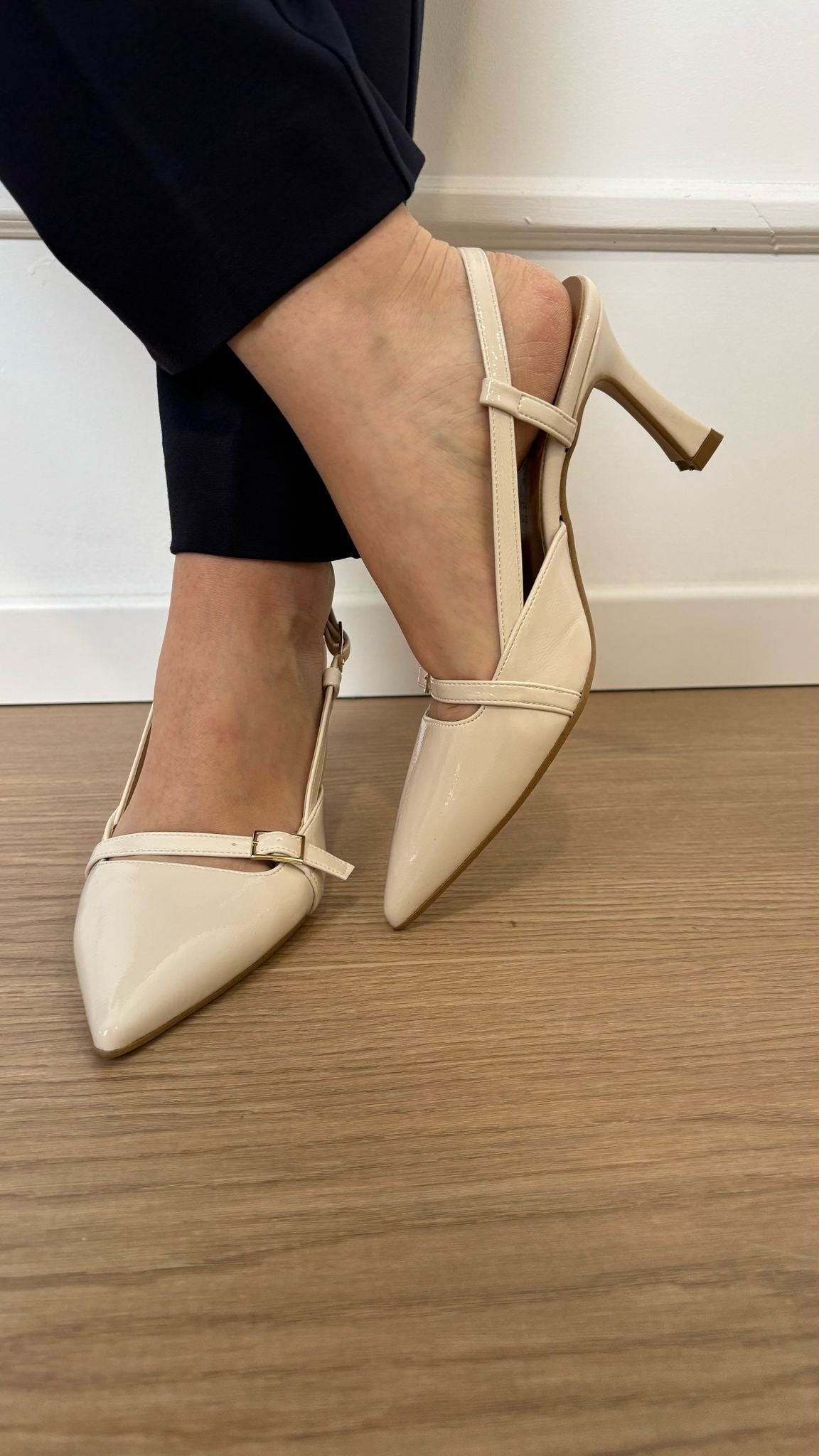Decollètè in vernice Divine Follie P8030