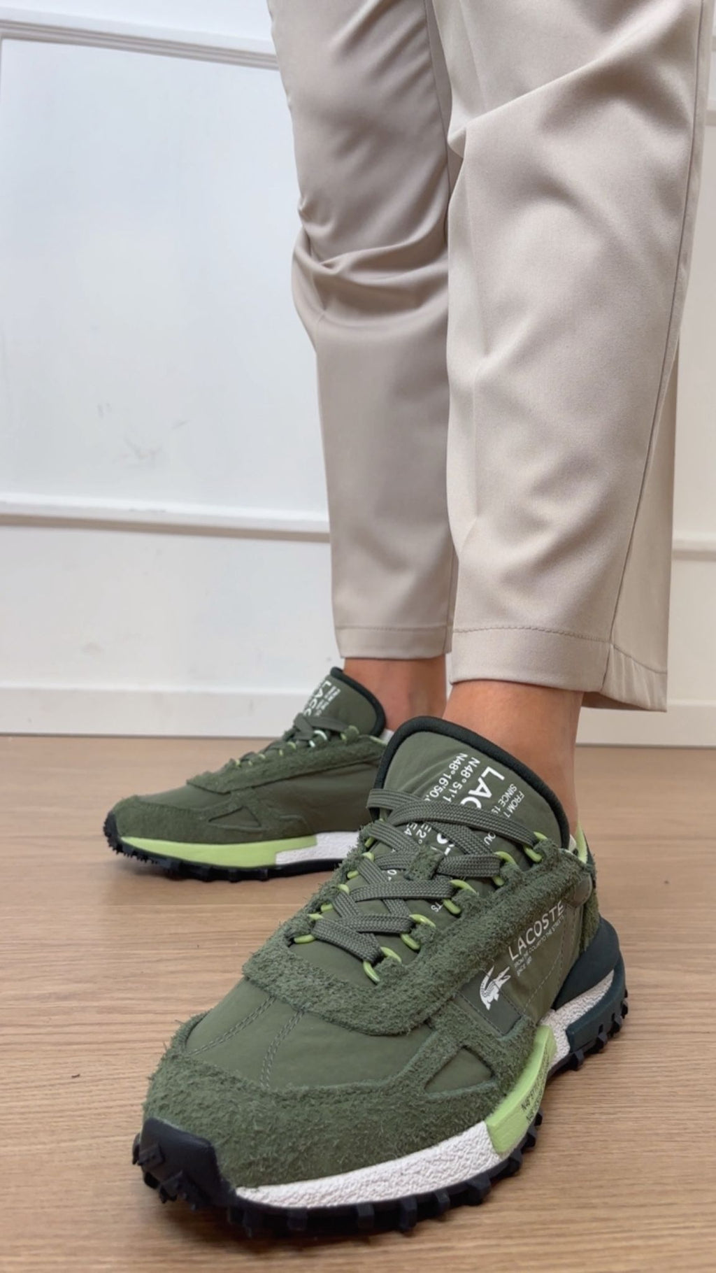 Sneakers Elite Active Lacoste E04029