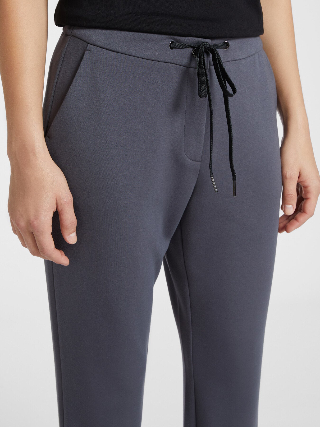 Pantalone joggers P023Z0 Elena Mirò grigio