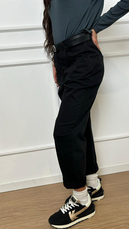 Pantalone con cintura A24CA202 Le Streghe nero