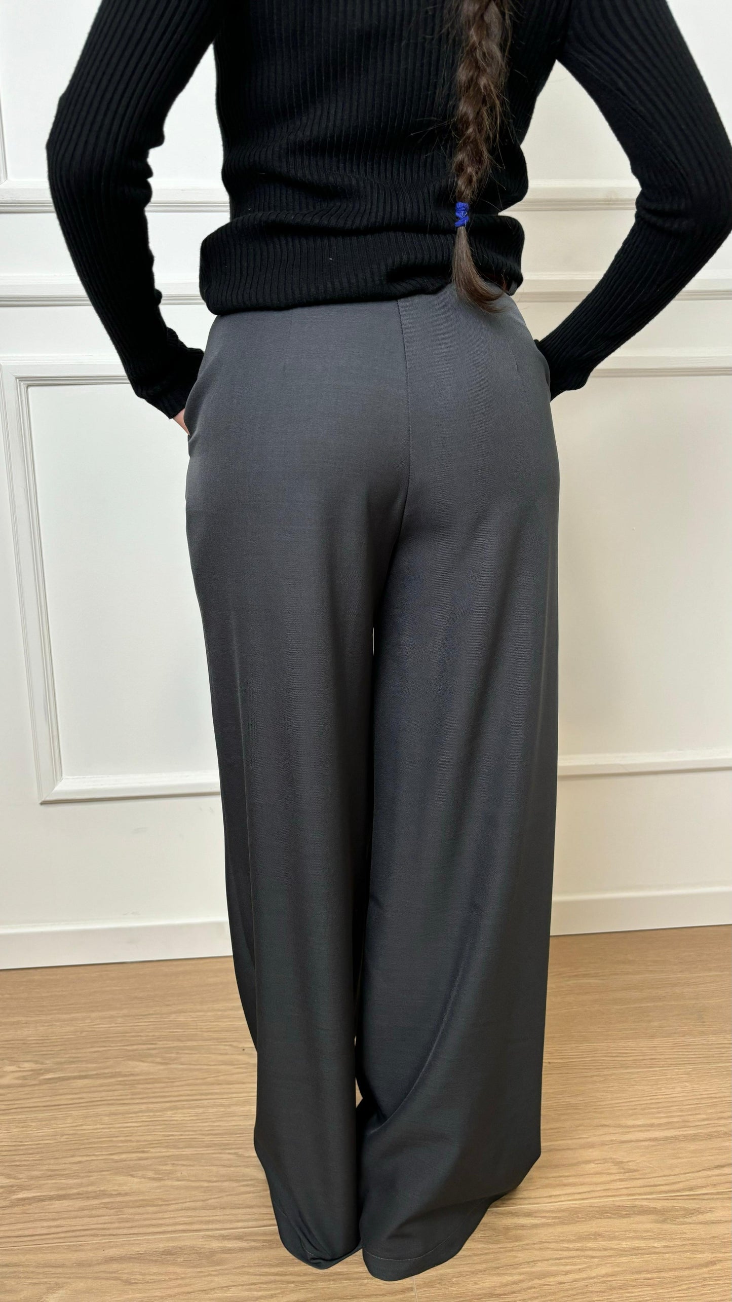 Pantaloni con cinta in ciniglia Lokita LOK07630 grigio