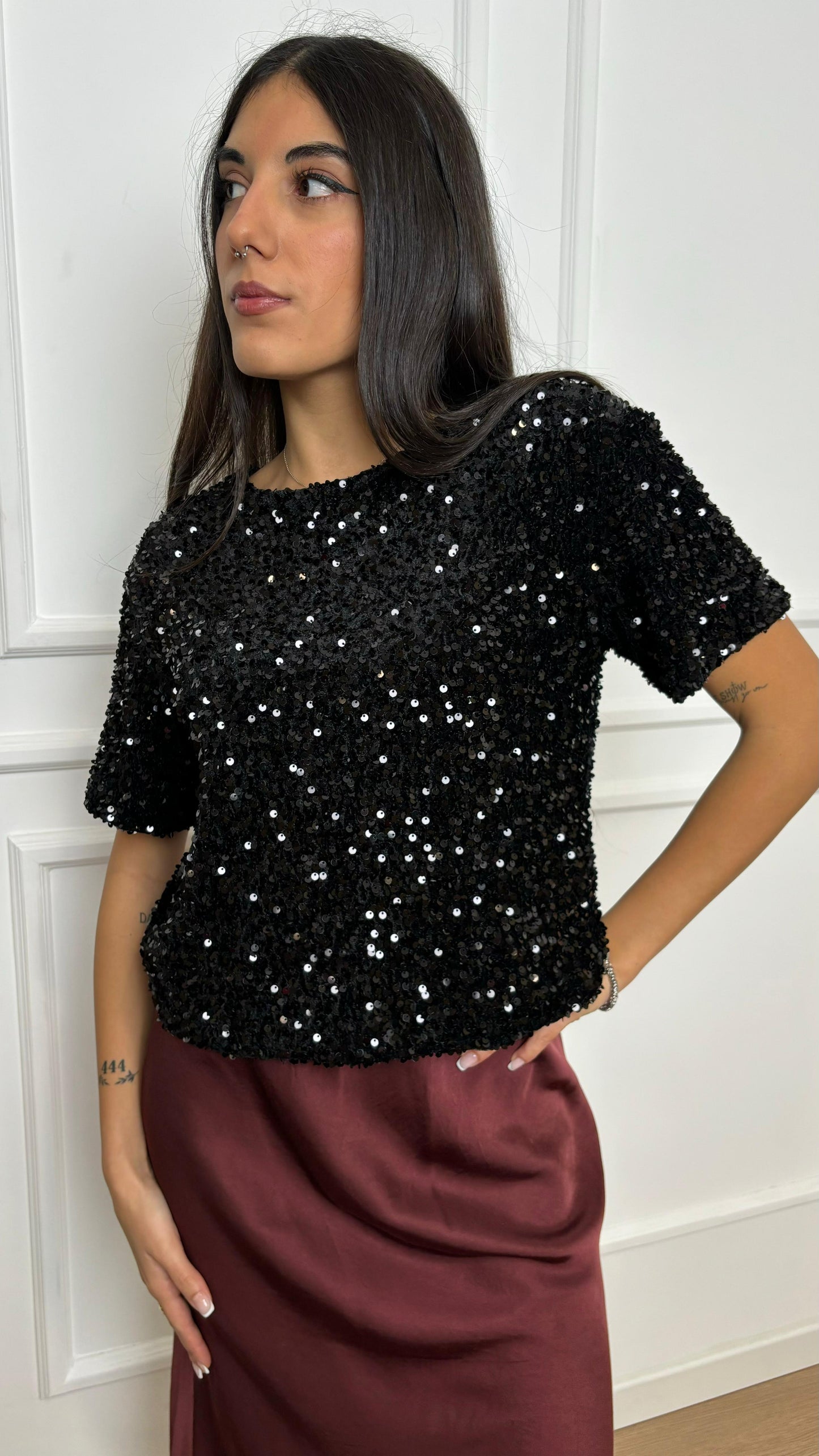 T-Shirt scatolina paillettes Le Streghe A24DE436N0144 nera