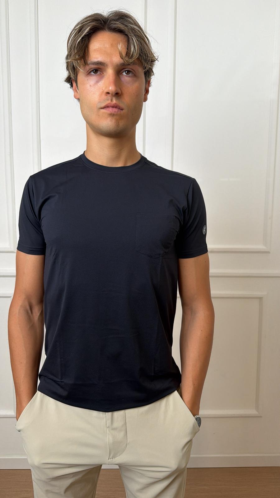 T-Shirt in nylon Save the Duck DT0022M LOME22