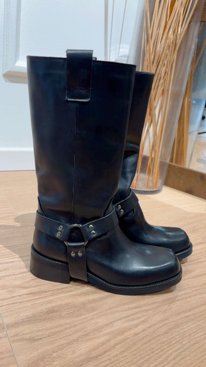 Biker con fibbia Divine Follie 4630 nero