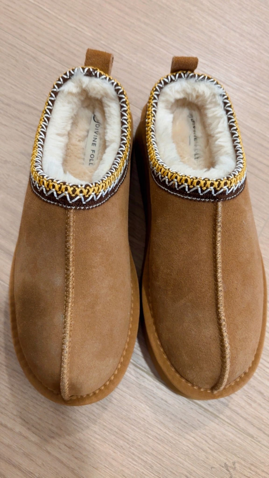 Ciabatta pelo platform Divine Follie 3545 Camel