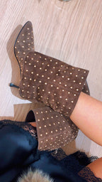 Tronchetto in crosta con borchie Divine Follie moro