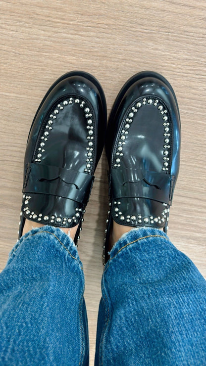 Mocassino borchie Divine Follie 8048 nero