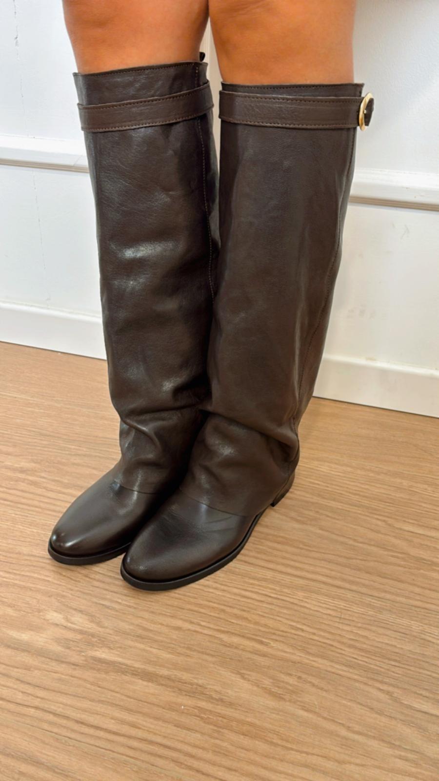 Stivale alto con fibbia DF 124 Divine Follie