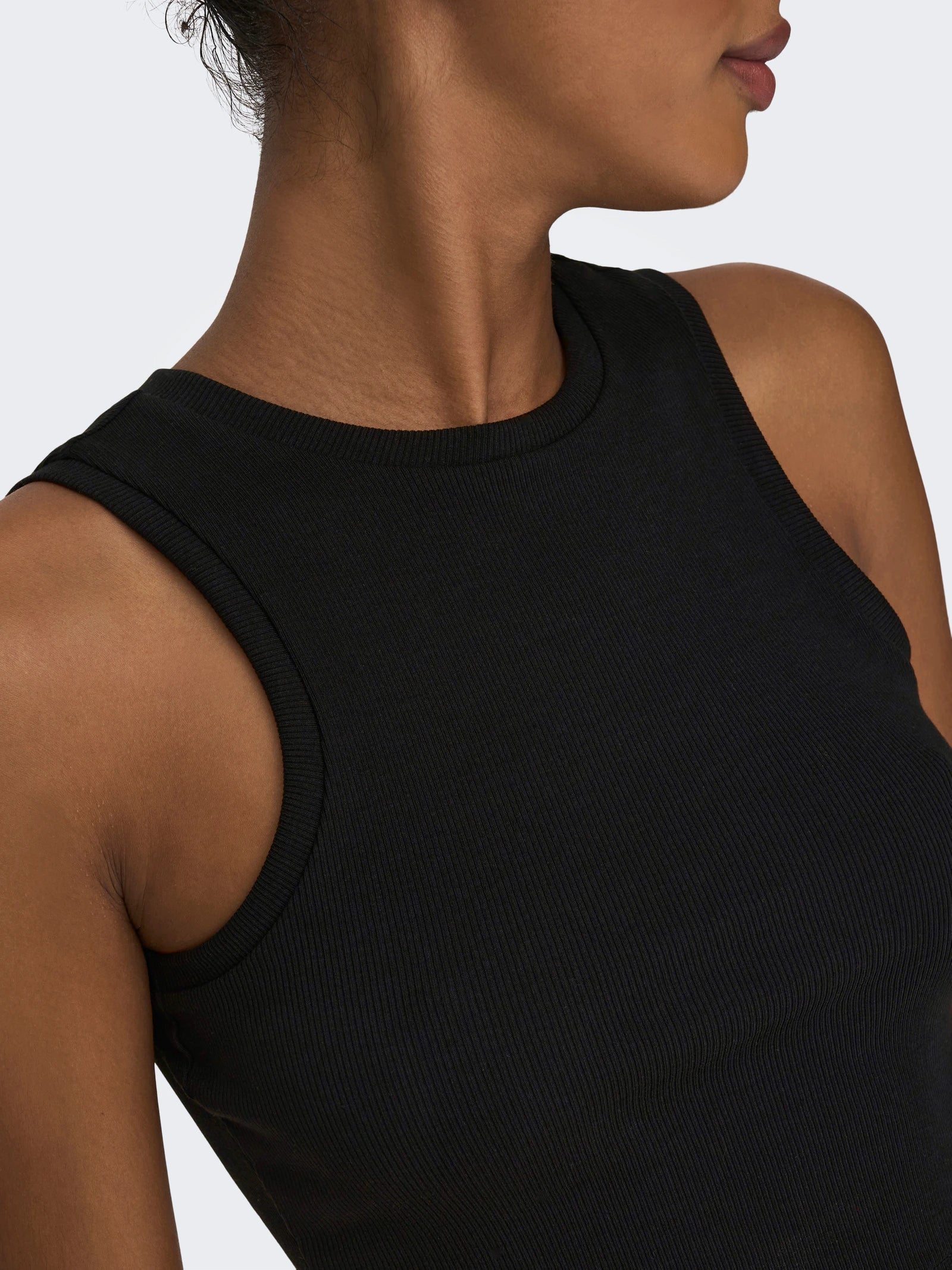 Top crop Vilma Only